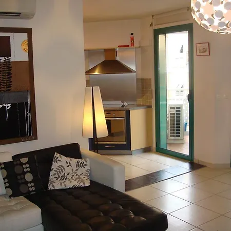 Apartment Nicea *